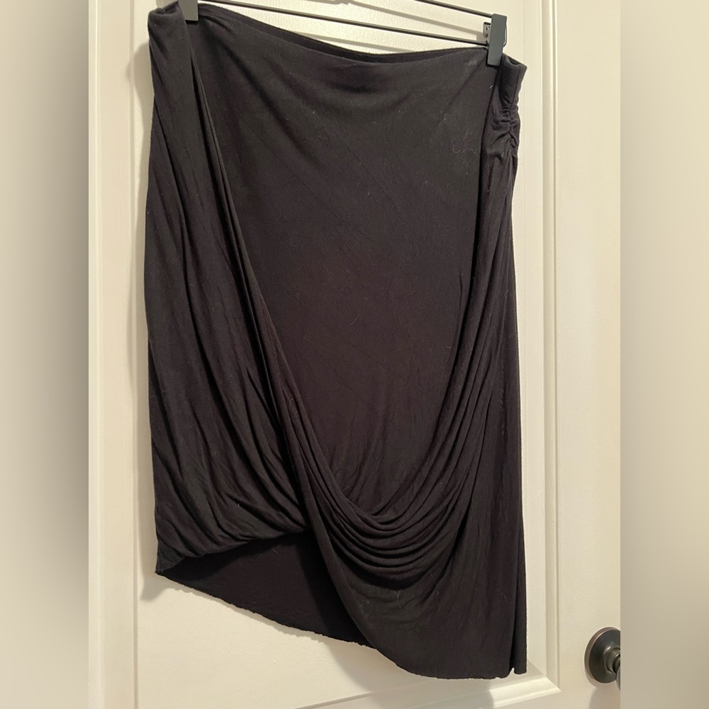 Black skirt